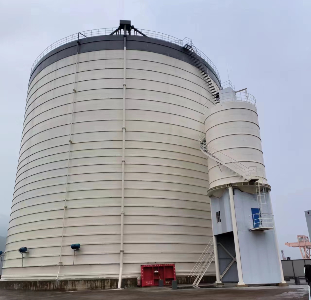 喀什10万吨水泥钢板库